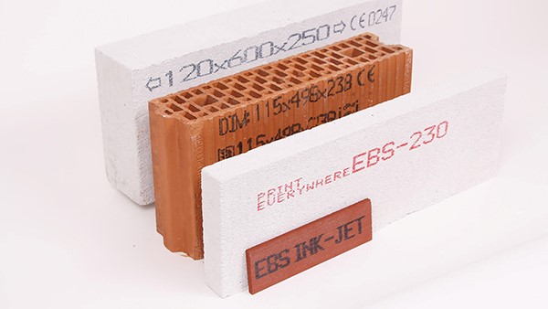 建筑裝飾材料打碼標識，用EBS手持噴碼機，簡單又高效